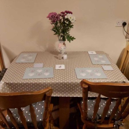 Lovely 2-Bed Cottage At The Foot Of The Mournes 뉴리 외부 사진